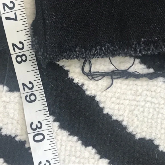 NWT Nili Lotan High Rise Skinny Jean in Jet Black Size 29 - Picture 13 of 15